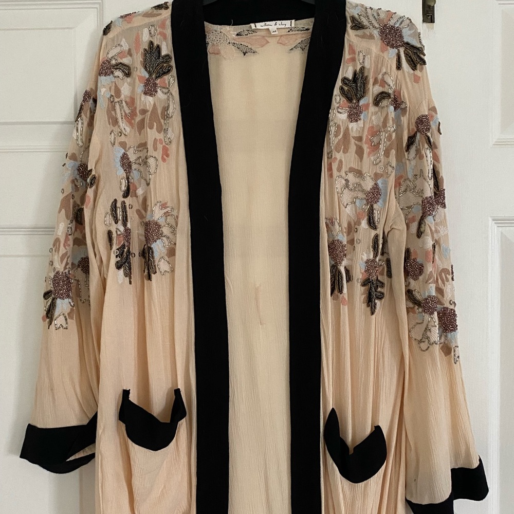 Nordstrom robe kimono size M (loose fit)